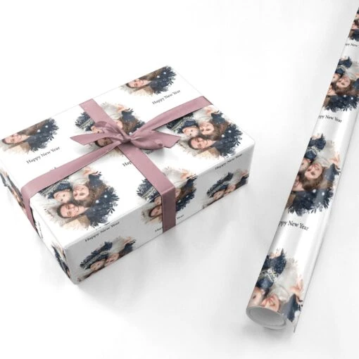 New Year Wreath Wrapping Paper - Image 3